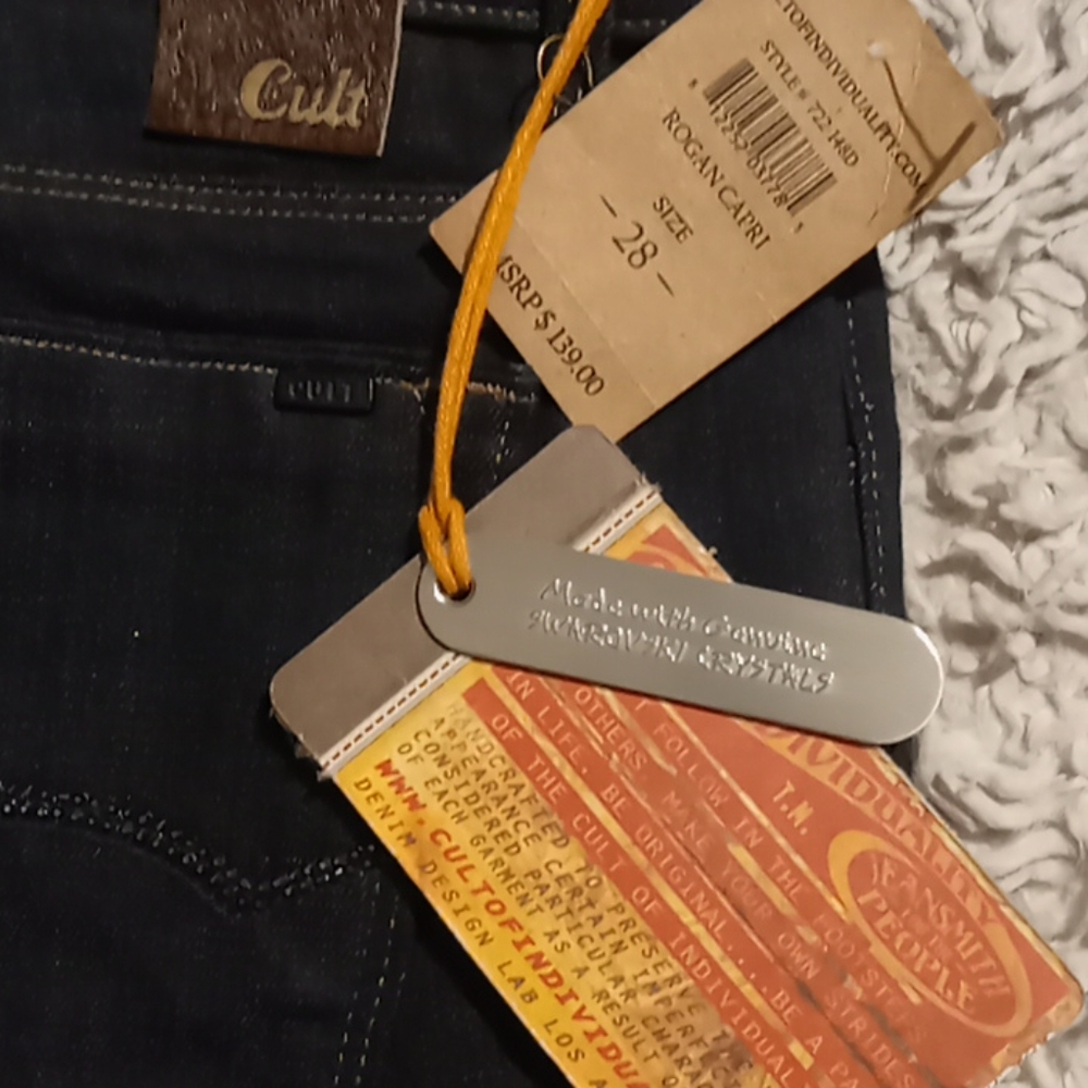 los Angeles Cult of Individuality capri jeans